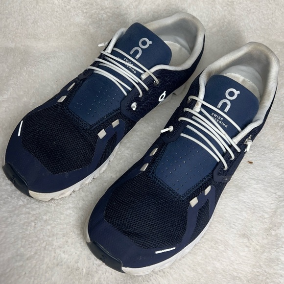 Men’s size 11 On Cloud 5’s - Picture 2 of 7